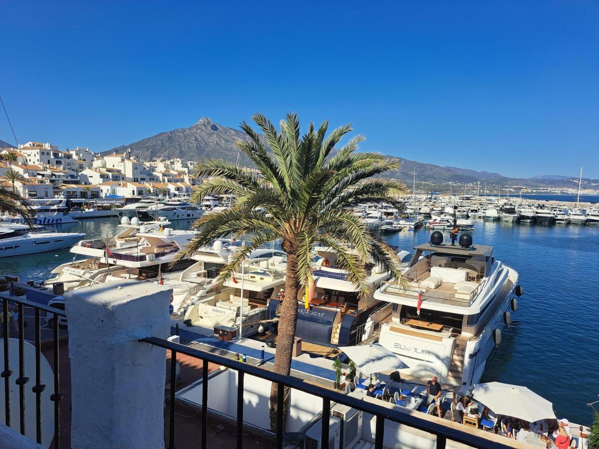 Private Suites In Huge Penthouse 1St Line Puerto Banus, Incredible Views, Jacuzzis Marbella Exterior foto