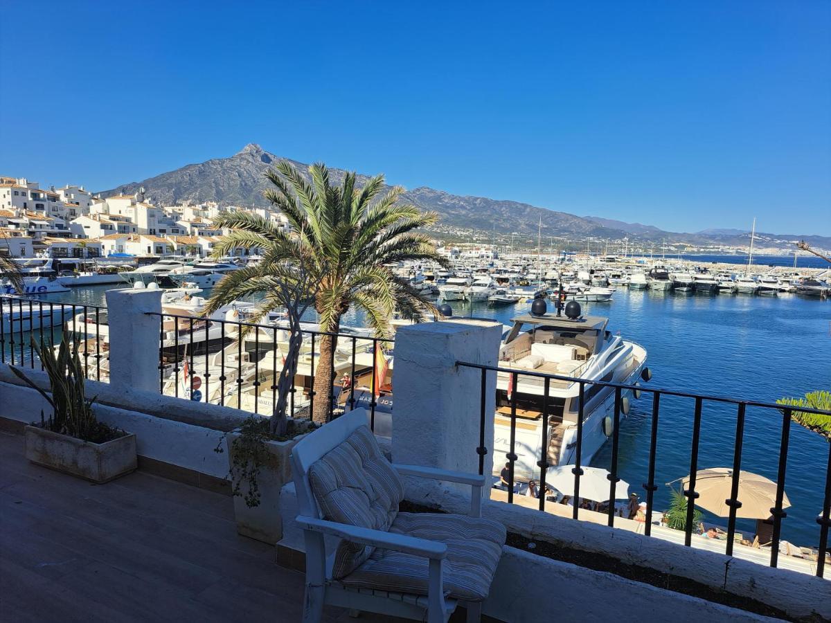 Private Suites In Huge Penthouse 1St Line Puerto Banus, Incredible Views, Jacuzzis Marbella Exterior foto